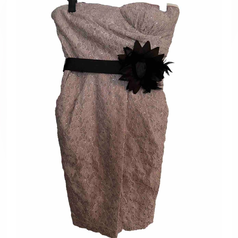 City Triangles Strapless Dress With Pockets Size 7 - Picture 3 of 12
